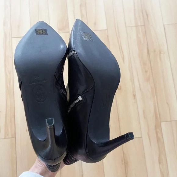 New* Ash booties with zip details - Picture 4 of 4